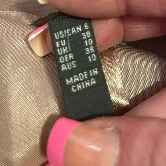 - ADRIANNA PAPELL BLUSH FOILED METALLIC DOT DRAPED STRAPLESS GOWN SZ 6 - Picture 14 of 16